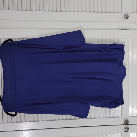 Plus size cold shoulder top - Picture 4 of 4